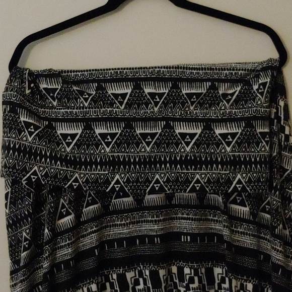 Mossimo Aztech Maxi Skirt - Picture 2 of 3